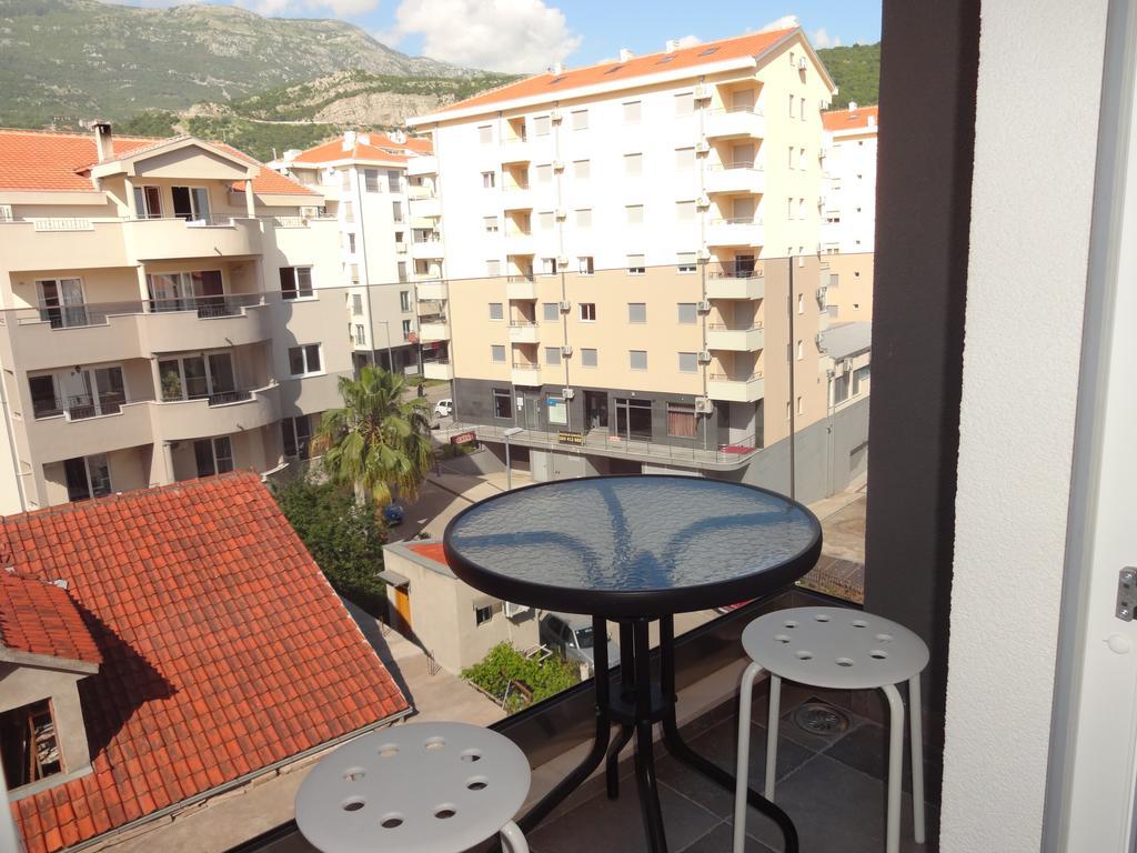 Nataliia Twister Apartment Budva Exteriör bild